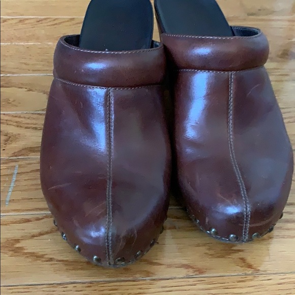 Used Dansko clogs - Picture 3 of 4